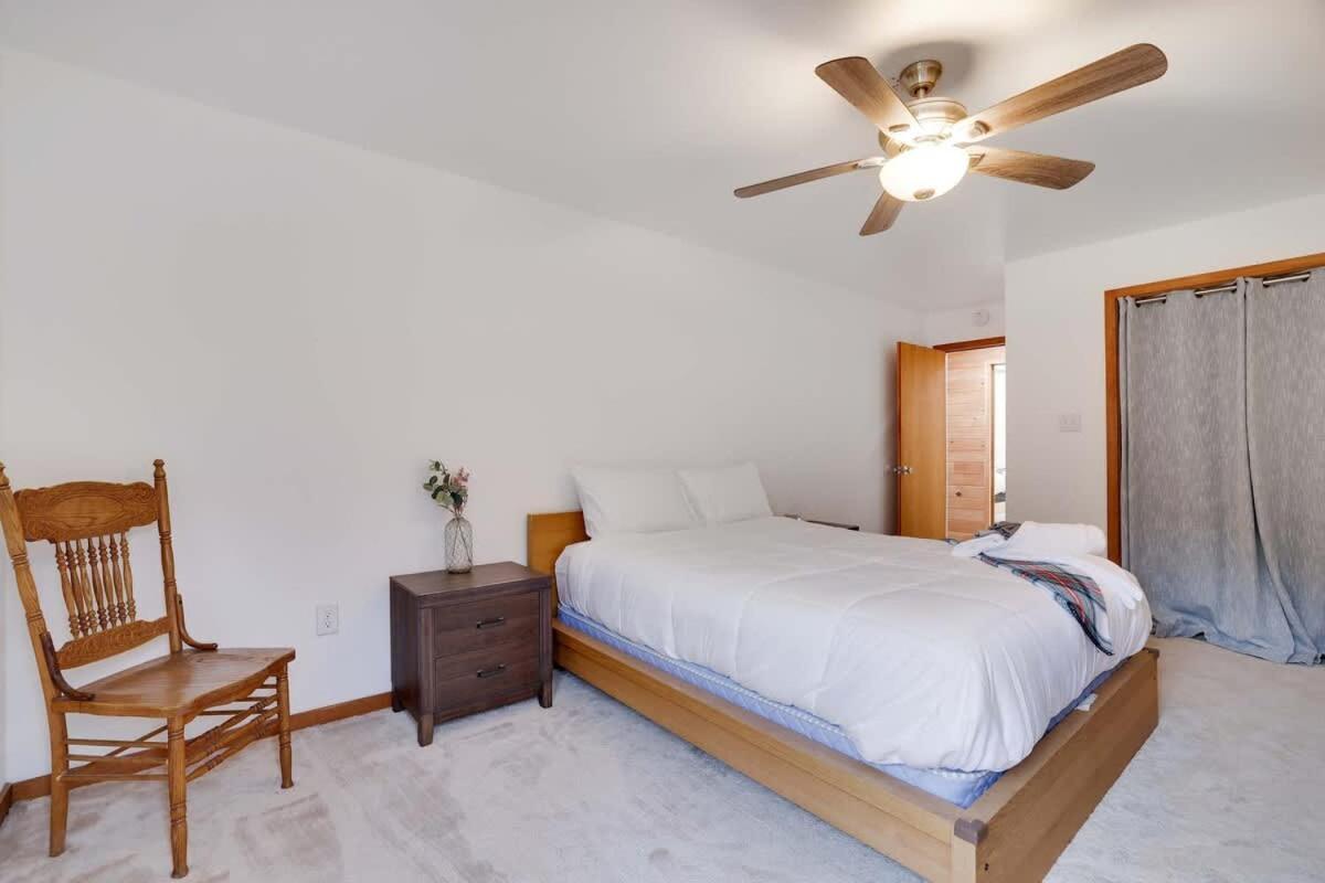 Relax In Blakeslee - Spacious 5Br Home With Bbq Exteriör bild