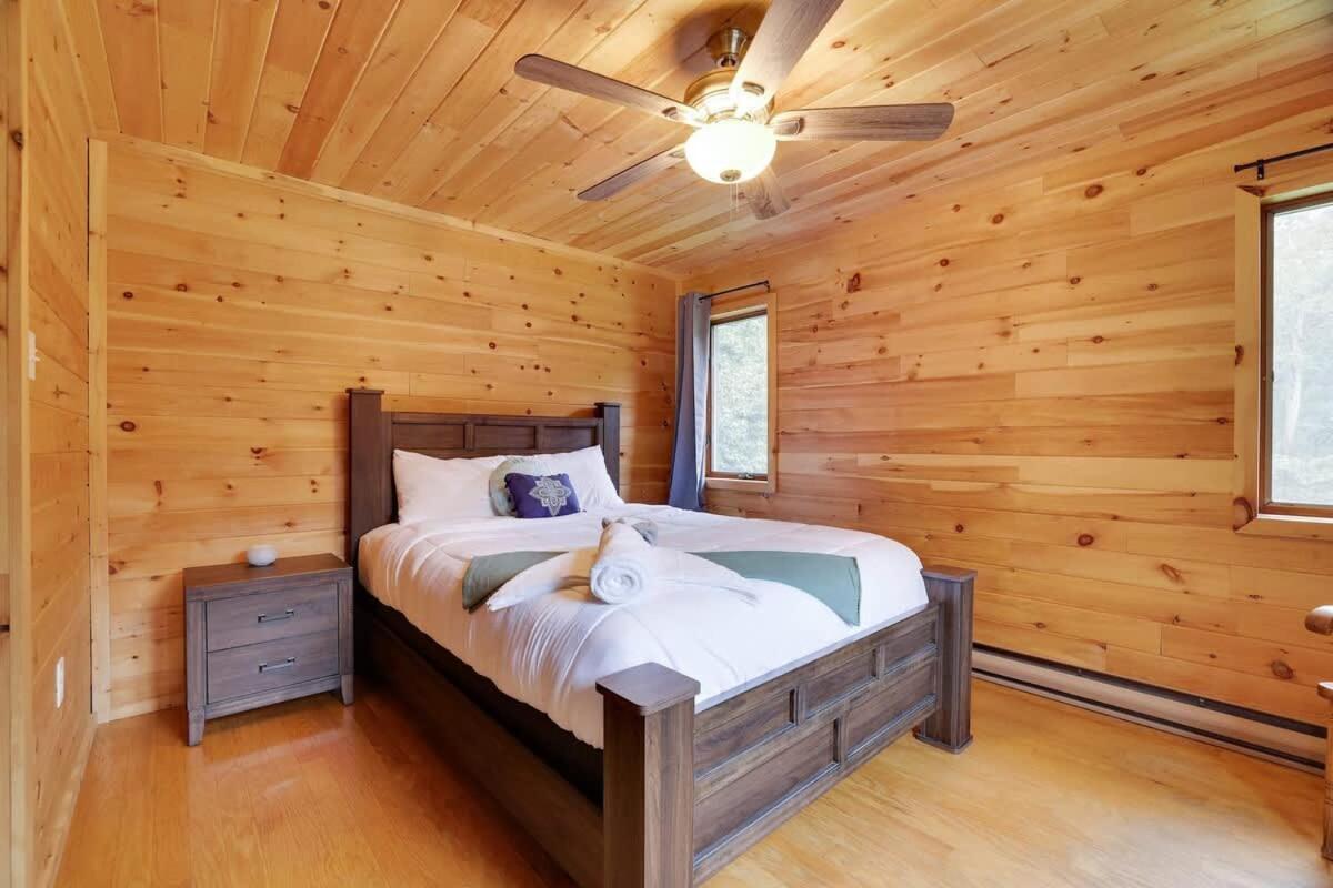 Relax In Blakeslee - Spacious 5Br Home With Bbq Exteriör bild