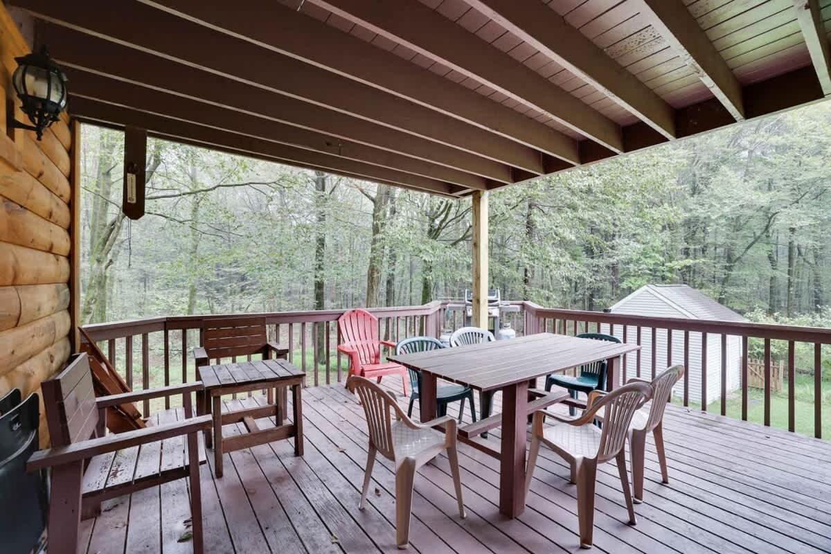 Relax In Blakeslee - Spacious 5Br Home With Bbq Exteriör bild