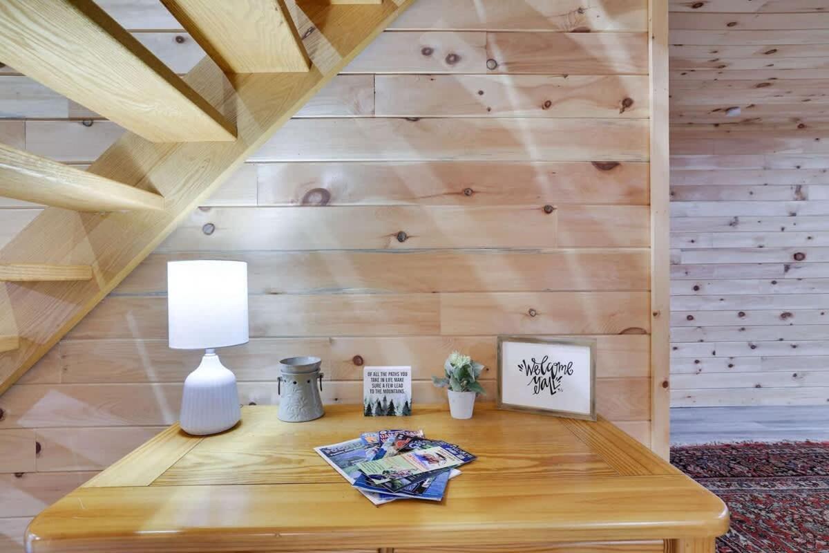 Relax In Blakeslee - Spacious 5Br Home With Bbq Exteriör bild